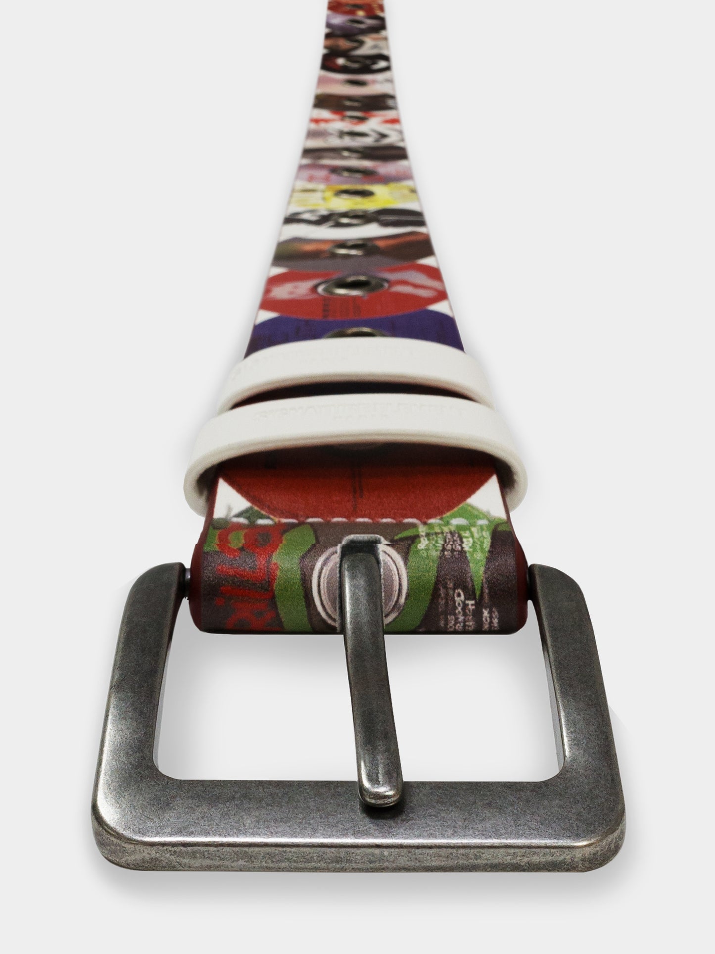 S1E6 Belt