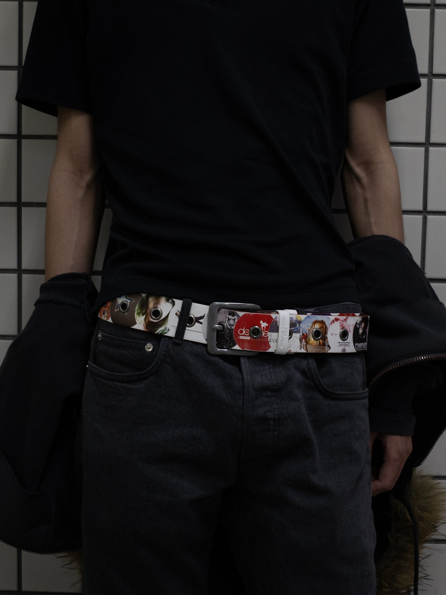 S1E6 Belt